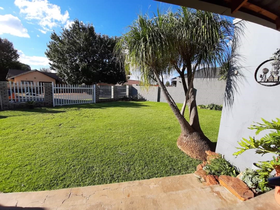 4 Bedroom Property for Sale in Vaalpark Free State